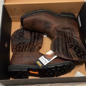 Ariat Men's Distressed Brown work Western Boots